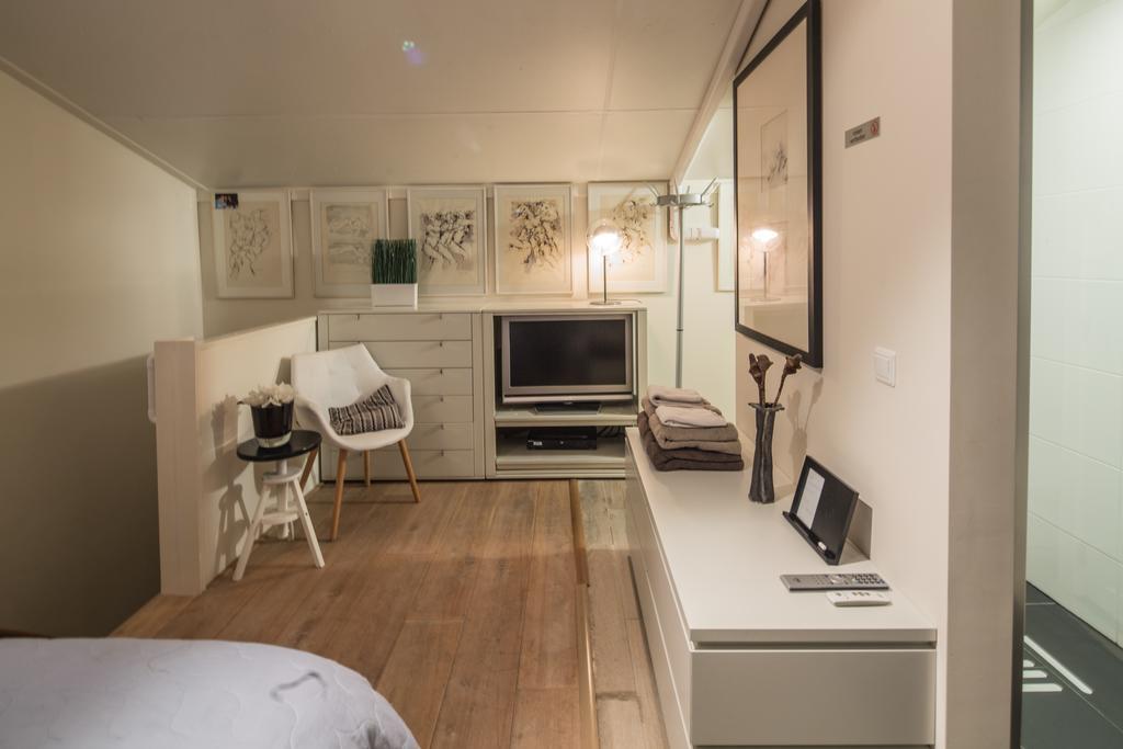 Sleep At Slim Amsterdam Bed & Breakfast エクステリア 写真